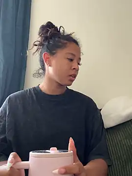 VanessaBling online show from 03/04/26, 09:10