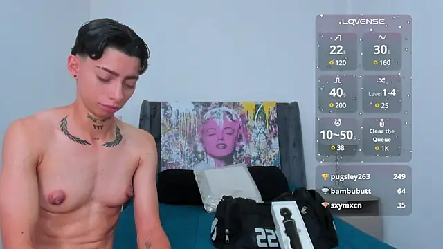 Snapshot of AmberAdams_ chatting on 12/13/24, 01:15 AmberAdams online show from 12/13/24, 01:15
