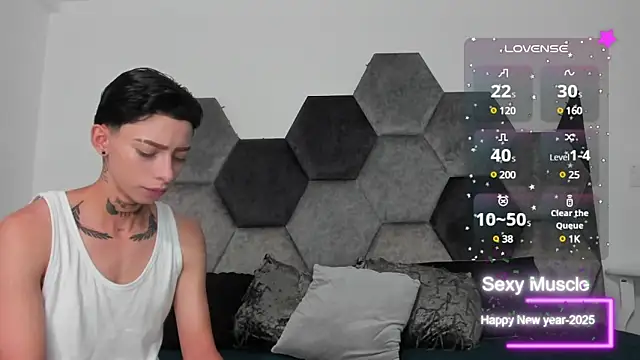 Snapshot of AmberAdams_ chatting on 02/11/25, 01:20 AmberAdams online show from 02/11/25, 01:20