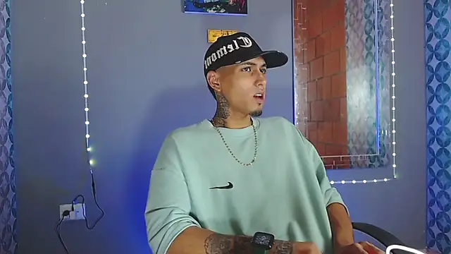 Liam lee online show from 06/08/26, 08:53