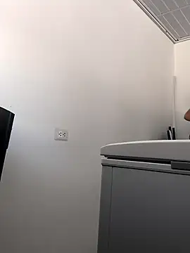 Francesca ferrari online show from 11/24/25, 07:24