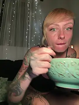 Snapshot of haileyhope_ chatting on 05/09/26, 05:51 haileyhope online show from 05/09/26, 05:51