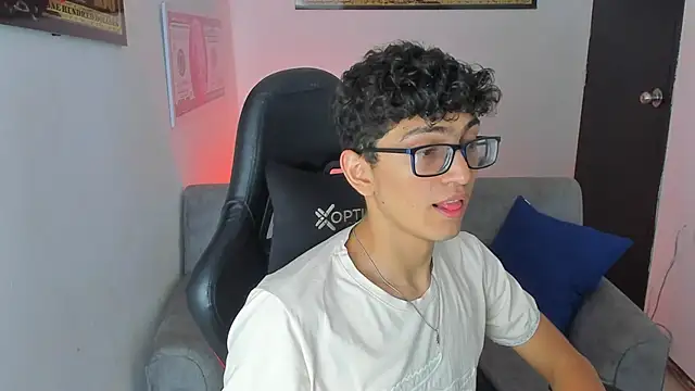 TylerWhite  online show from 02/14/25, 02:50