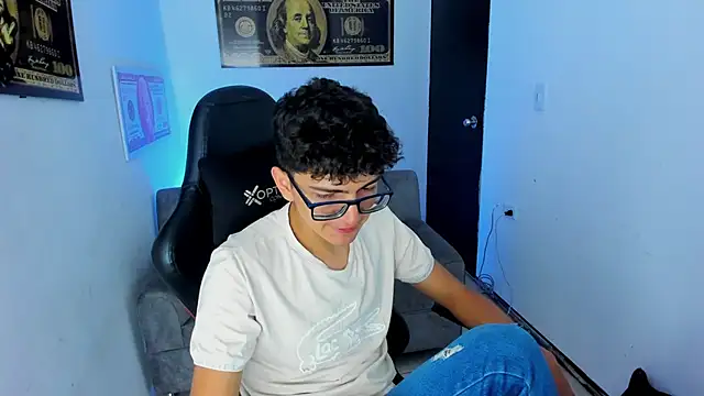 TylerWhite  online show from 03/01/25, 02:48