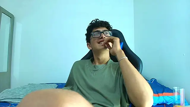 TylerWhite  online show from 03/20/25, 03:13