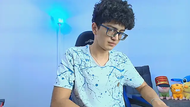 TylerWhite  online show from 11/15/25, 07:49