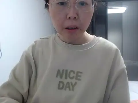 Snapshot of sonyx chatting on 01/22/25, 07:34 sonyx online show from 01/22/25, 07:34
