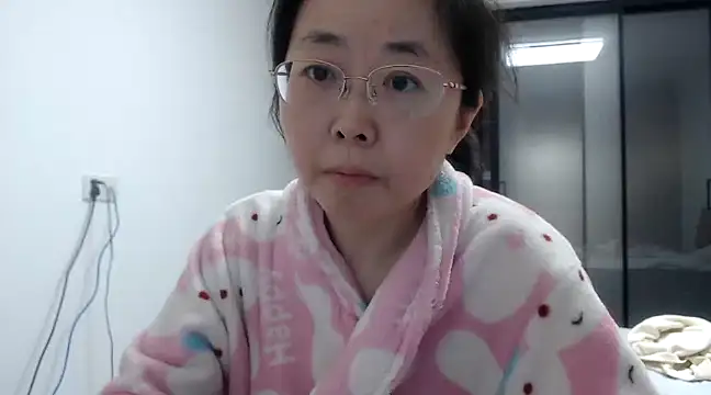 Snapshot of sonyx chatting on 02/08/25, 03:00 sonyx online show from 02/08/25, 03:00