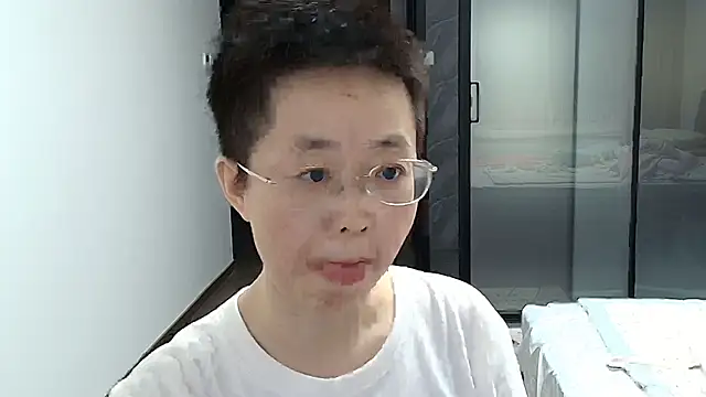 Snapshot of sonyx chatting on 09/12/25, 03:12 sonyx online show from 09/12/25, 03:12