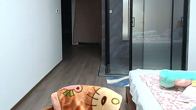 Snapshot of sonyx chatting on 11/26/25, 03:24 sonyx online show from 11/26/25, 03:24