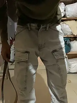 Snapshot of therawnomad chatting on 12/25/24, 10:37 therawnomad online show from 12/25/24, 10:37