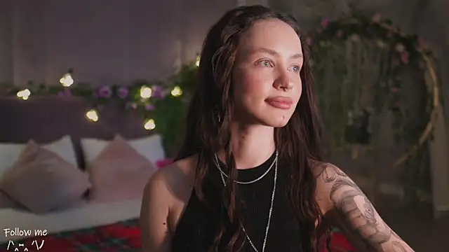 Meow Nancy online show from 02/17/25, 09:03