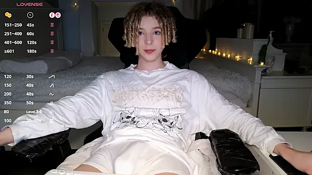 Kudi Minnt online show from 03/31/26, 06:08