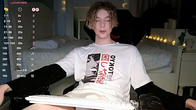 Kudi Minnt online show from 04/13/26, 08:58