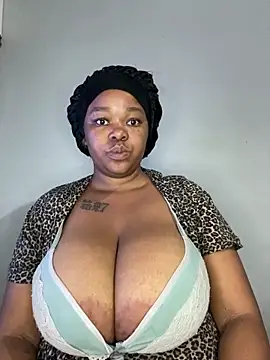 Mandy-101 online show from 10/29/25, 05:20