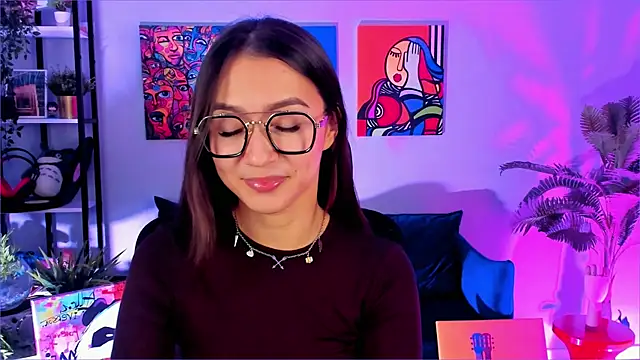 Snapshot of LanaBaker chatting on 12/05/25, 02:53 LanaBaker online show from 12/05/25, 02:53