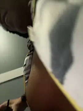 KLoveeee online show from 01/20/25, 03:37