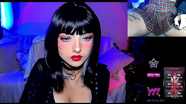 HollyDominic online show from 03/24/26, 06:13