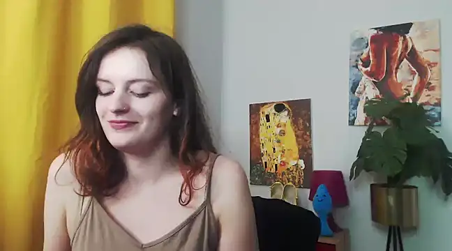 Snapshot of juicyNadine chatting on 12/23/24, 01:13 juicyNadine online show from 12/23/24, 01:13