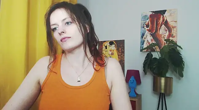 Snapshot of juicyNadine chatting on 02/06/25, 09:11 juicyNadine online show from 02/06/25, 09:11