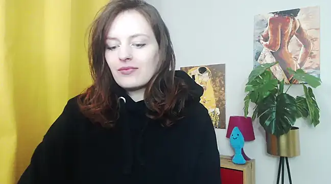 Snapshot of juicyNadine chatting on 02/17/25, 06:20 juicyNadine online show from 02/17/25, 06:20