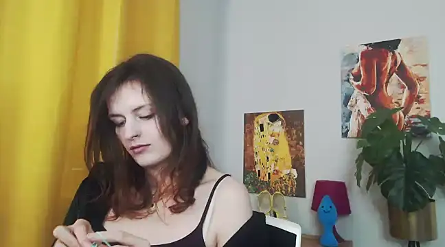 Snapshot of juicyNadine chatting on 02/26/25, 09:32 juicyNadine online show from 02/26/25, 09:32