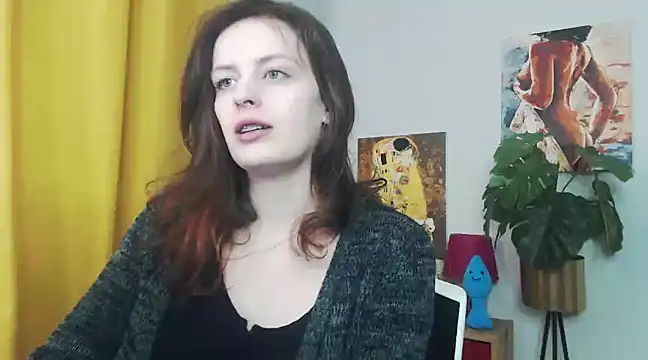 Snapshot of juicyNadine chatting on 03/03/25, 06:15 juicyNadine online show from 03/03/25, 06:15