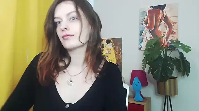 Snapshot of juicyNadine chatting on 03/15/25, 07:20 juicyNadine online show from 03/15/25, 07:20