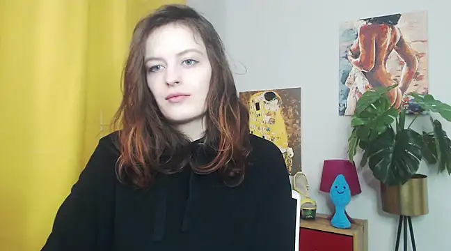 Snapshot of juicyNadine chatting on 03/18/25, 06:14 juicyNadine online show from 03/18/25, 06:14