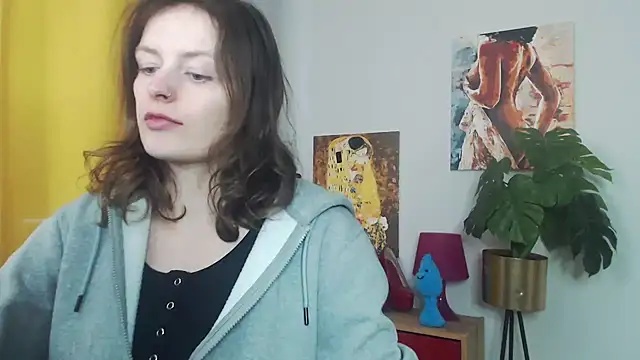 Snapshot of juicyNadine chatting on 11/16/25, 07:25 juicyNadine online show from 11/16/25, 07:25