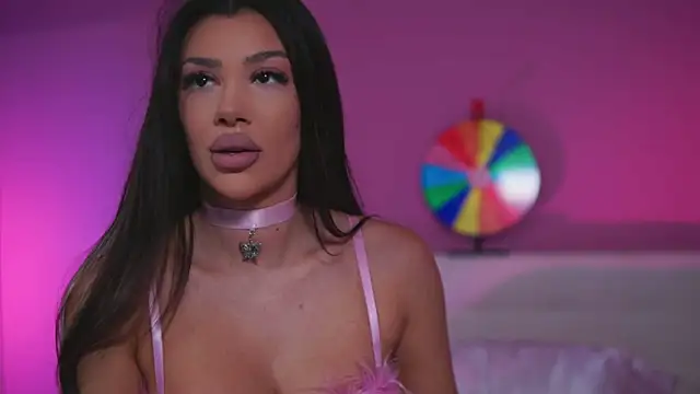 Snapshot of NatyDesiree chatting on 02/13/25, 07:42 NatyDesiree online show from 02/13/25, 07:42