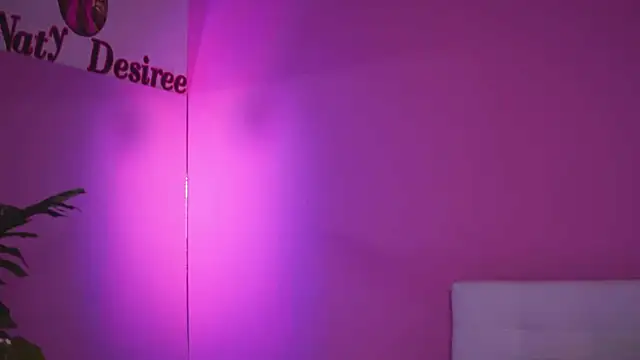 Snapshot of NatyDesiree chatting on 03/06/25, 05:14 NatyDesiree online show from 03/06/25, 05:14