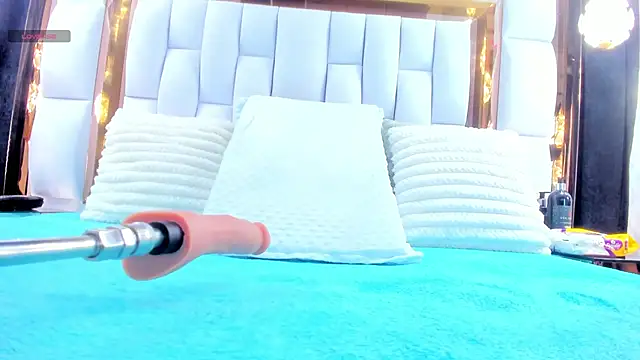 Snapshot of RileySweett chatting on 11/01/25, 11:56 RileySweett online show from 11/01/25, 11:56