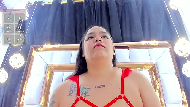 Snapshot of RileySweett chatting on 11/09/25, 11:30 RileySweett online show from 11/09/25, 11:30