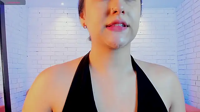 Snapshot of paulina_sweett_ chatting on 09/27/25, 11:15 paulina sweett online show from 09/27/25, 11:15