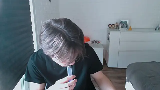 MarkusDean online show from 10/10/25, 11:42