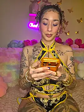 Chachou000 online show from 01/06/26, 07:17