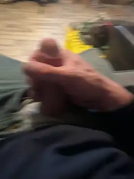 Snapshot of Tbone3390 chatting on 02/16/26, 10:50 Tbone3390 online show from 02/16/26, 10:50