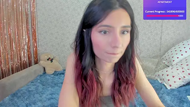 Snapshot of crystalnut chatting on 03/15/25, 11:19 crystalnut online show from 03/15/25, 11:19