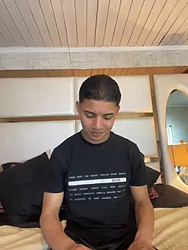 Snapshot of ALAN_SANTHOS chatting on 06/19/26, 04:28 ALAN SANTHOS online show from 06/19/26, 04:28