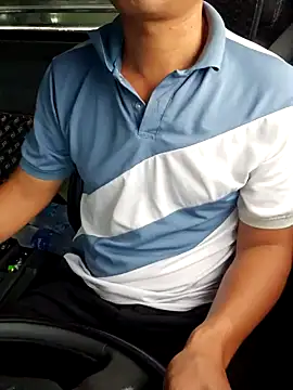 Vanilahirl online show from 10/06/25, 01:47