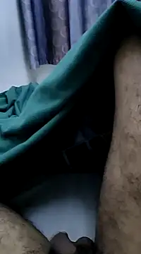 Snapshot of nikshows chatting on 01/06/25, 02:14 nikshows online show from 01/06/25, 02:14