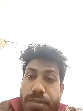 Snapshot of nikshows chatting on 01/06/25, 11:31 nikshows online show from 01/06/25, 11:31