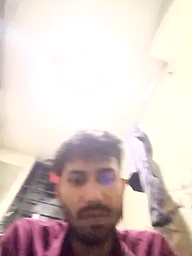 Snapshot of nikshows chatting on 11/04/25, 05:12 nikshows online show from 11/04/25, 05:12