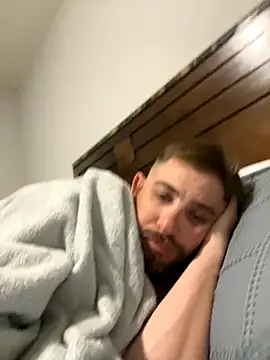 caliguy37 online show from 10/29/25, 03:20