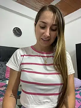 Iris love18 online show from 02/22/25, 08:53