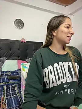 Iris love18 online show from 03/06/25, 09:14