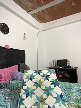 Iris love18 online show from 03/22/25, 07:31