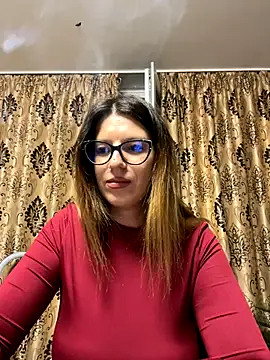 NadiraNoor online show from 09/17/25, 10:00