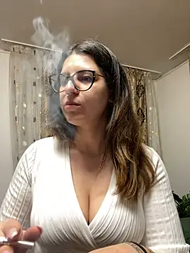 NadiraNoor online show from 03/19/26, 11:42